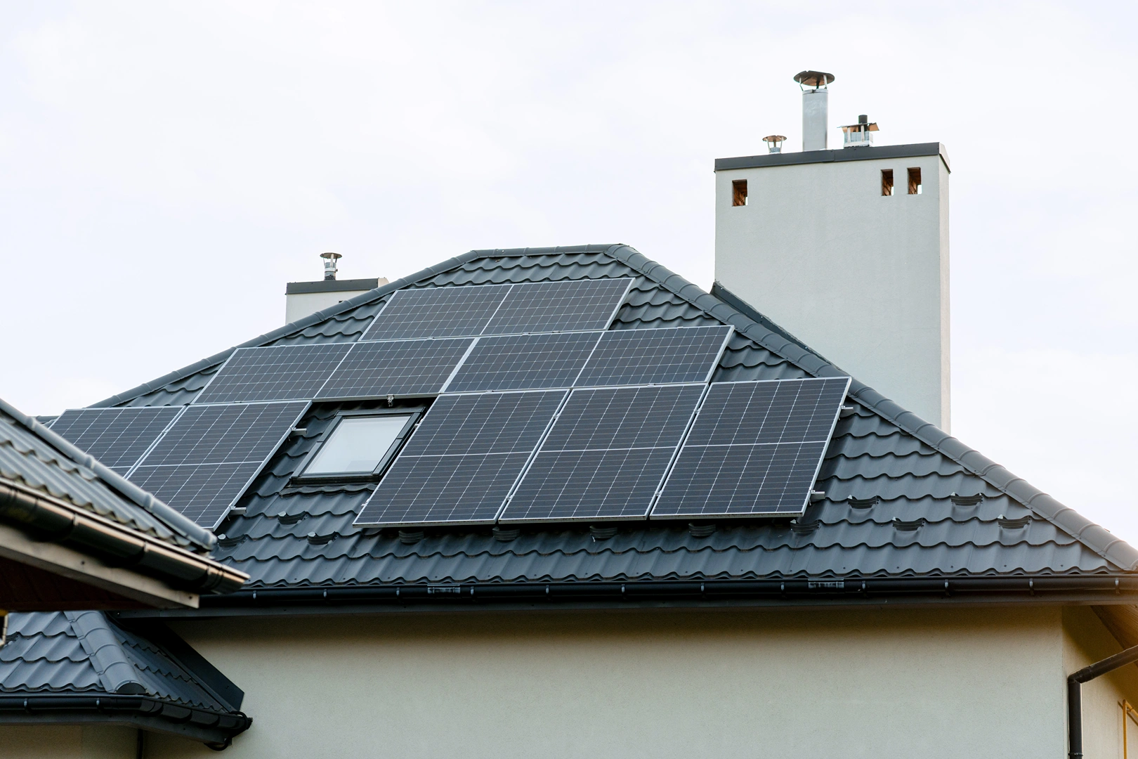 Climatix installe pompes à chaleur, climatisations, panneaux solaires et bornes IRVE au Havre. Entreprise RGE experte en confort thermique et économies d’énergie.